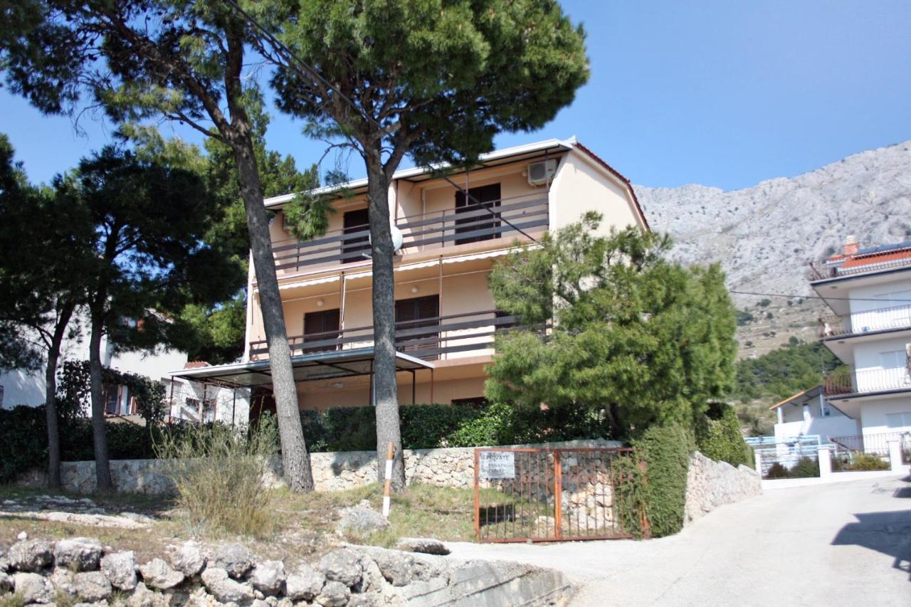 Apartments By The Sea Nemira, Omis - 5884 Tice Exteriér fotografie
